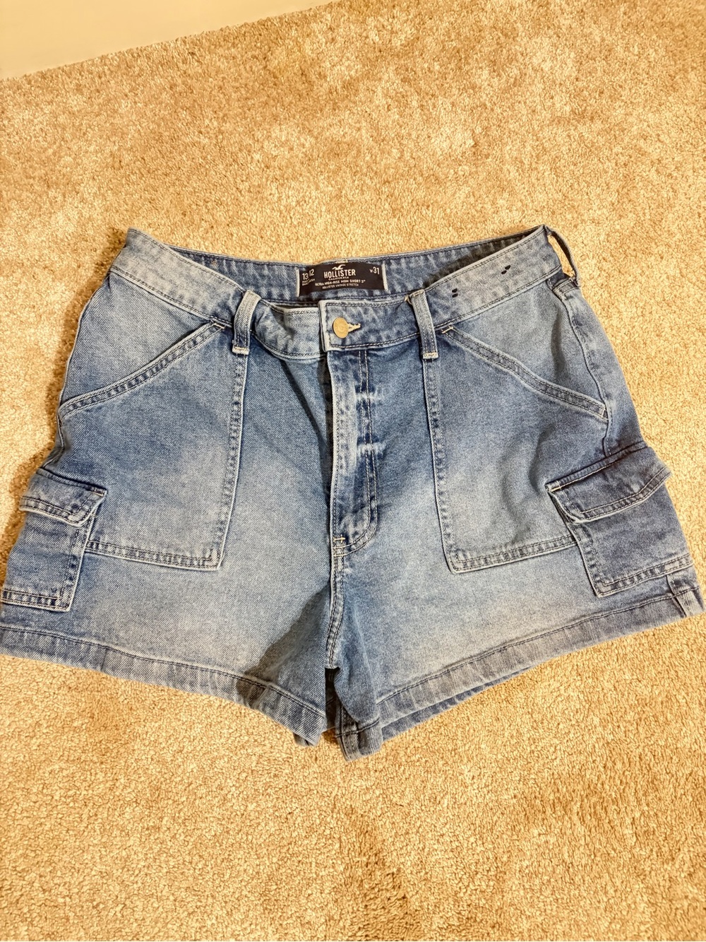 Hollister Light Wash Denim Cargo Shorts - Blue